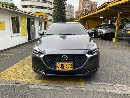Mazda 2 1.5 Touring Mt 2021
