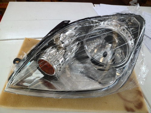 Faro Delantero Izq. Ford Fiesta 2005 2006 2007-2008 Generic