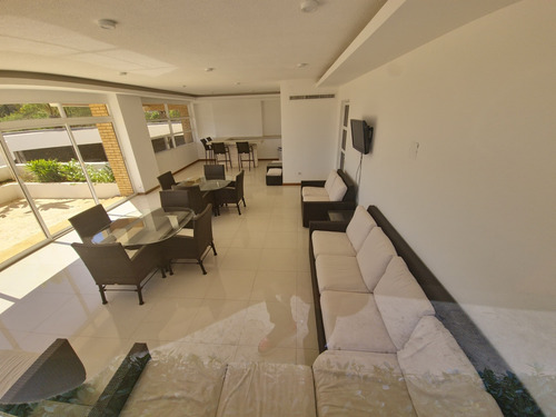 Venta Apartamento Orilla De Playa Pampatar Cerca Hotel Tibisay Isla De Margarita