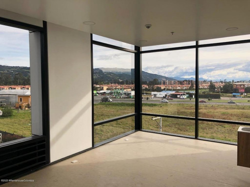 Comercial En Calahorra(cajica) Rah Co: 21-1097