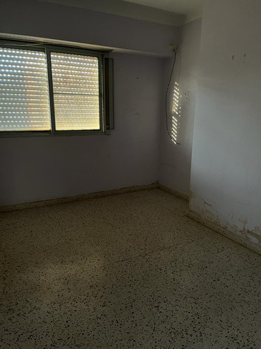Vendo Casa Tipo Chalet En Caseros, Entre Ríos.