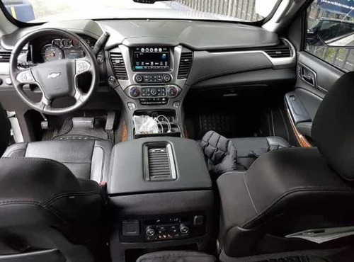 Imagen 12 de 13 de Chevrolet Suburban 2016 5.3 Ltz 4x4 Mt
