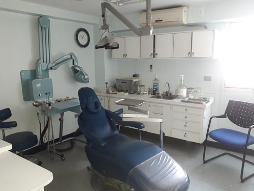 Imagen 9 de 10 de Se Vende Consultorio Odontológico