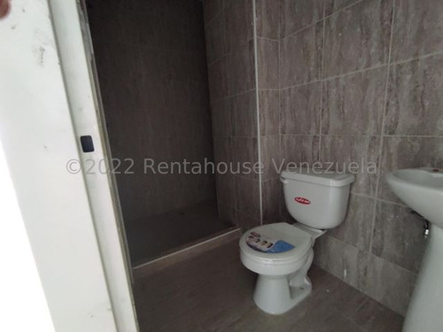 Imagen 6 de 10 de Apartamento En Venta En La Esperanza Res. Luna Sol 22-20448 Mvs