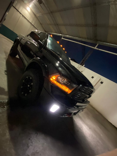 Dodge Ram 1500 Laramie2015,impecable Con Accesorios !!!!