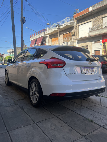 Ford Focus III 1.6 Sedan S