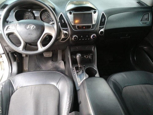 Imagem 3 de 10 de Ix35 2.0 Mpi 4x2 16v Gasolina 4p Automático
