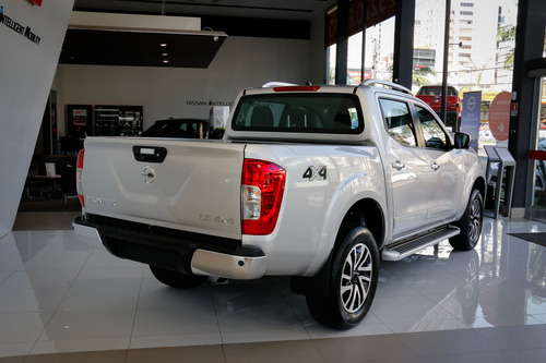 Imagem 5 de 14 de Nissan Frontier 2.3 Td Cd Le 4x4 (aut)