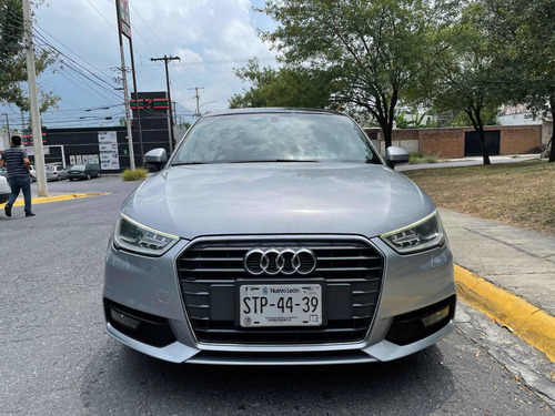 Imagen 8 de 11 de Audi A1 1.4 Ego S-tronic Dsg 2016