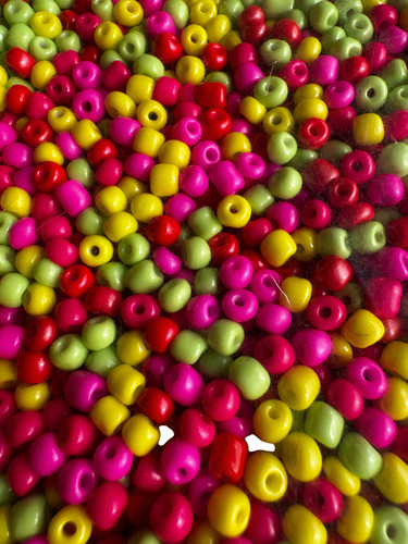 Mostacillon Multicolor X 500 Gramos , Bijou Diámetro 4 Mm Largo 4 Mm