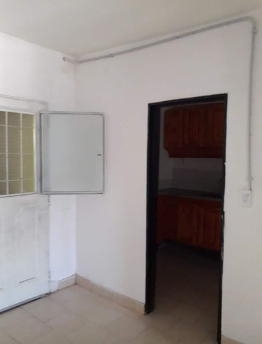 Departamento En Villa Luzuriaga