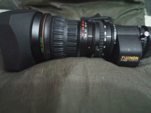 Imagen 2 de 3 de Lente Fujinon 7.6-130mm F1.8-2.3 Eng