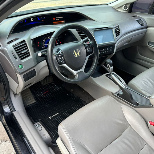 Honda Civic 1.8 Exs At