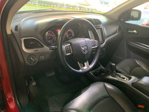 Imagen 6 de 13 de Dodge Journey 2018 2.4 Sport Piel 7 Pasajeros At