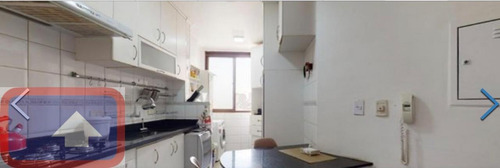 Imagem 1 de 18 de Apartamento 2 Dormitórios Com 1 Suíte E 1 Vaga No Centro - 16395