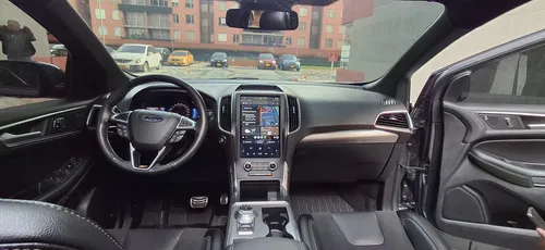 Ford Edge St