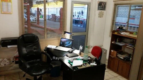 Excelente Local En Alquiler Sobre Av. Italia - 1400m2