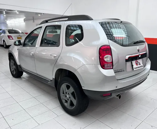 Renault Duster 2.0 Dynamique 4x2 automatica