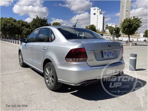 Volkswagen Vento 1.6 Confortline Mt