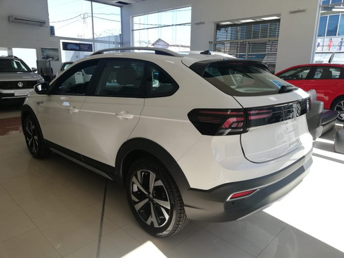 Volkswagen Nivus Highline 200 Tsi At 1.0 Borda
