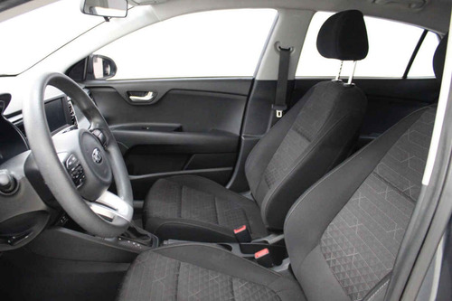 Imagen 10 de 15 de Kia Kia Rio Sedan 2019 4p Lx, 1.6 L Mpi Ta6, Ve, Ba, Bl, Ra