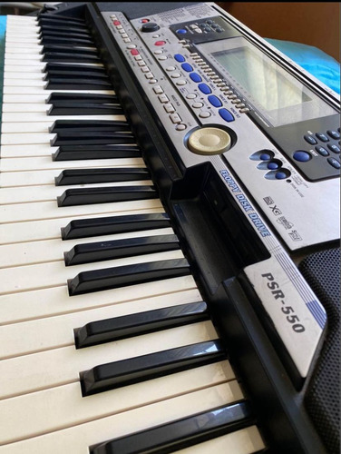 Teclado Yamaha Psr - 550