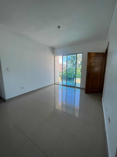 Se Renta Apartamento Detrás De Seconsa