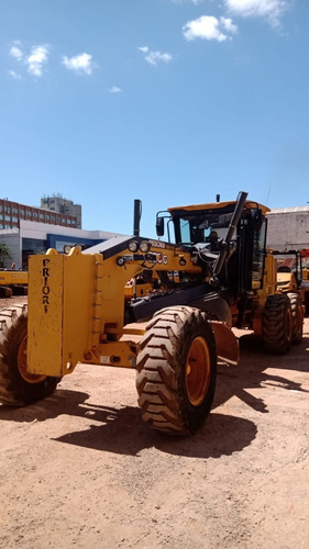 Motoniveladora John Deere 670g 2014motor 220 Hp/16 T.repasse