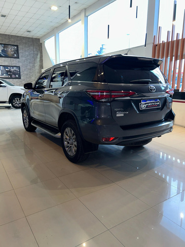 Toyota Hilux SW4 SW4 4X4 SRX 2.8 TDI 6 AT 7A HAR
