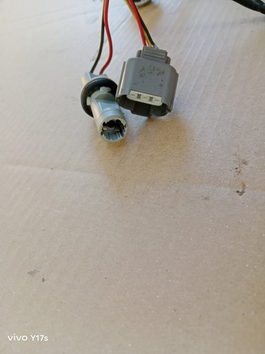 Arnes Faro Derecho Mazda 2 2013 (Usado)