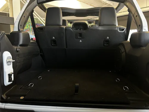 Jeep Wrangler 3.6 Unlimited Sahara 4x4 At