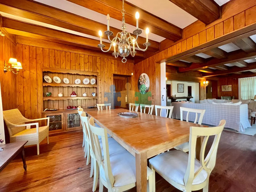 Excelente Casa De Cinco Dormitorios En Venta - Golf Punta Del Este - Ref : Eqp3470