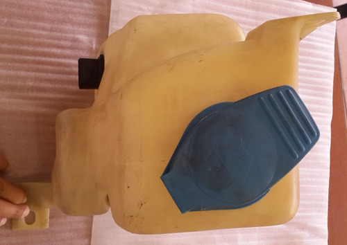 Envase Agua Limpiaparabrisa Volkswagen Golf / Jetta Original (Usado)