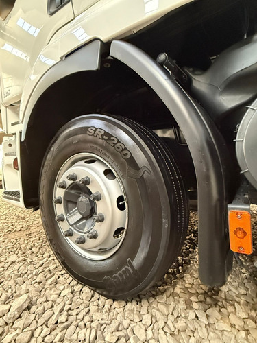 Renault Premium 380