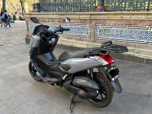 Yamaha N Max