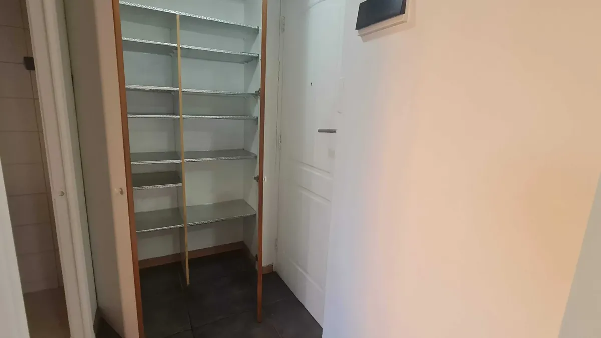 Imagen 5 de 26 de A Pasos Metro Mirador. En Venta Depto. 3dor. 2ba (176810)
