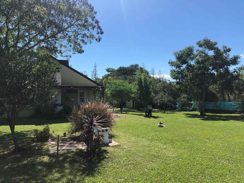 Imagen 12 de 14 de 2 Cabañas Con Terreno De 2500 M2. En Federacion Norte E.r