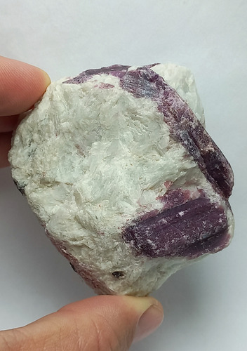 Turmalina Paraiba Rosa, Matriz De Albita * Yabadabadoo Rocks Rosa E Branco