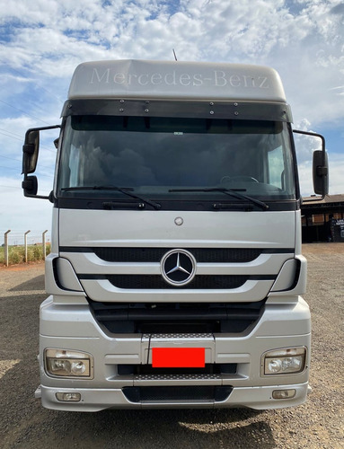 Imagem 2 de 14 de Mercedes-benz- Axor-2544-6x2-2010/10 - Teto Alto - Prata