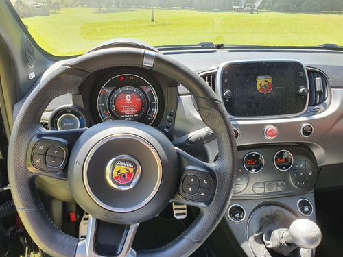 Fiat 500 Abarth Malek Fara