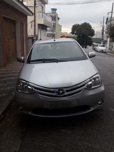 Toyota Etios 2013 1.5 16v Xs 4p