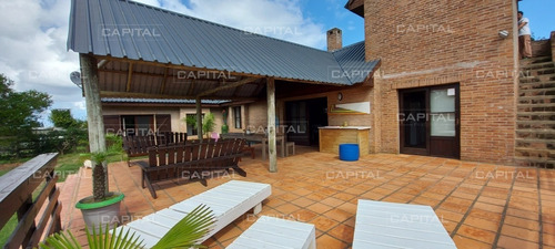 Propiedad En Venta En La Barra A Una Cuadra Y Media Del Mar -ref:29802