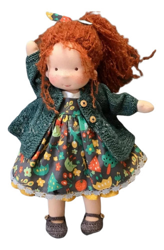- Boneca Waldorf Tricotada À Mão Saia Verde Sem Caixa