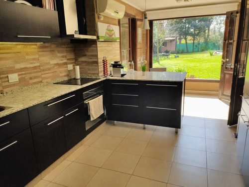 Hermosa Casa - Los Naranjos - Ingeniero Maschwitz - Escobar
