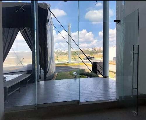 Imagen 1 de 13 de Rento El Mejor Local En El Corredor Industrial De Querétaro