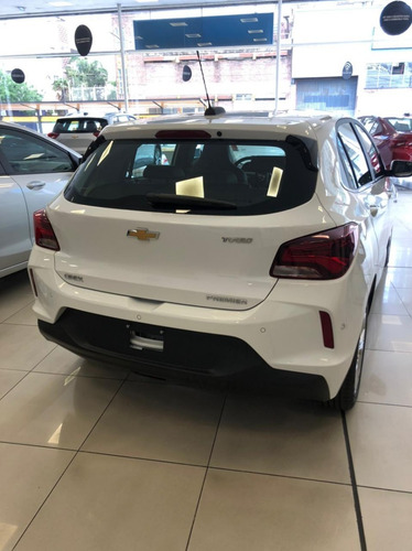 Chevrolet Onix Premier At 1.0 -fym