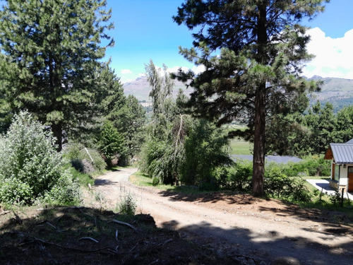 Excelente Lote En Venta Sobre Callejón De Gingins, Sobre El Acceso A La Casona Del Alto, San Martín De Los Andes, Neuquén, Patagonia Argentina