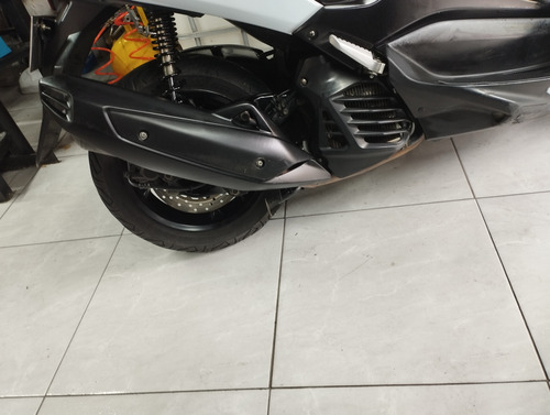 Nmax V1