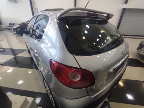 Peugeot 207 1.6 Xt 2009