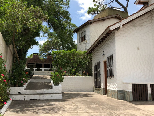 Imagen 13 de 14 de Zondinga - Duplex 5/6 Pers - Paseo 123 E/2 Y 3